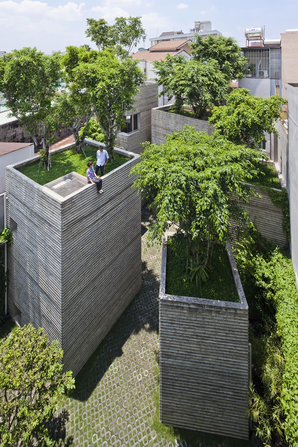 House for trees 02 600x900 - Kiến trúc sư Võ Trọng Nghĩa
