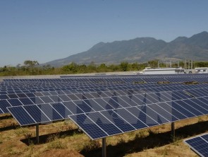 Hệ thống điện Mặt Trời lớn nhất Mỹ Latinh đi vào hoạt động