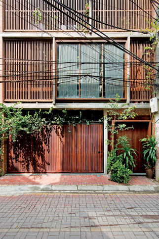 DAA02 - Nhà phố Ngụy Như Kon Tum / thiết kế: DA&A architects