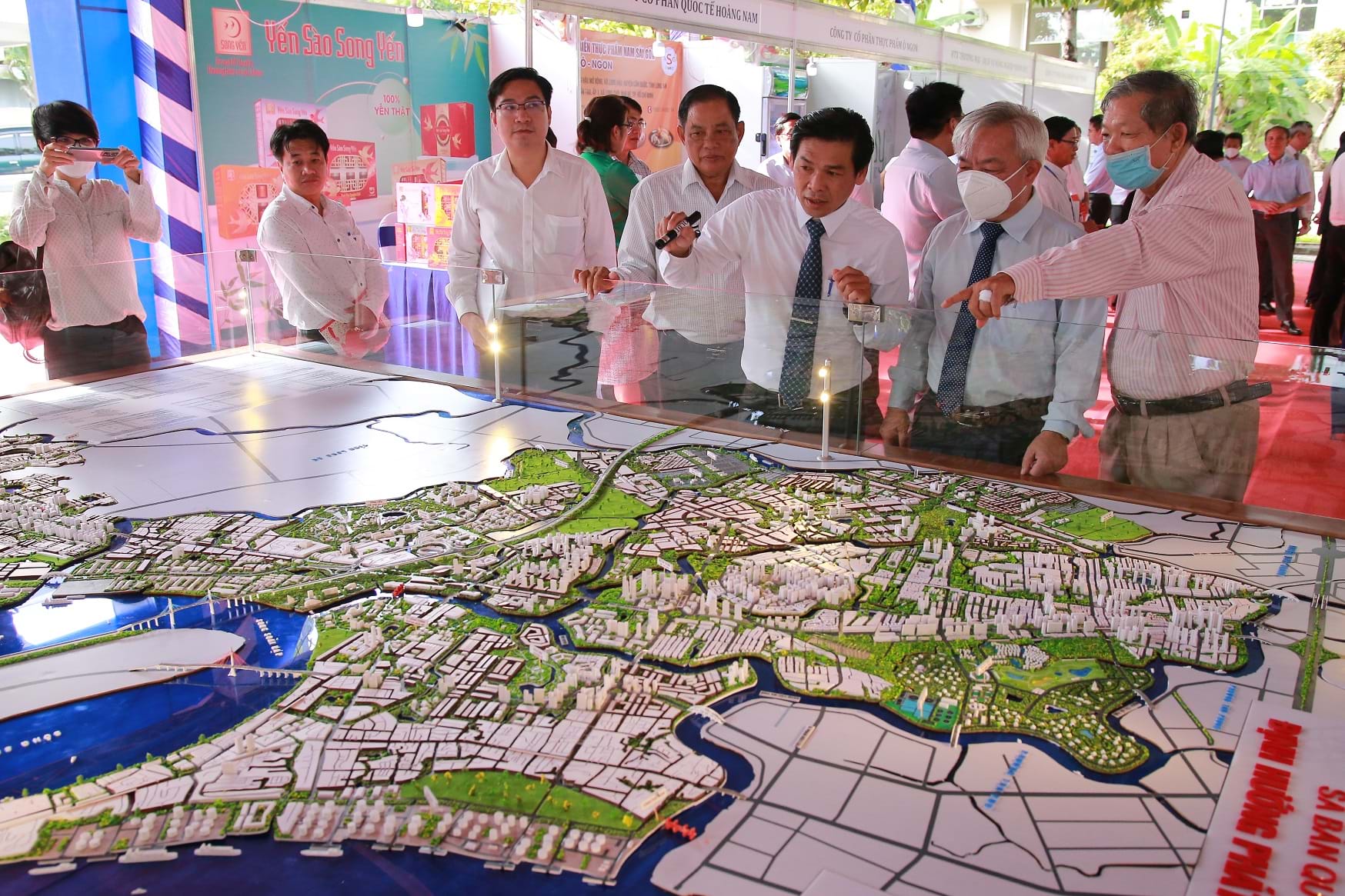Đề xuất kết nối Nhà Bè, quận 7 thành khu đô thị Nam TP HCM