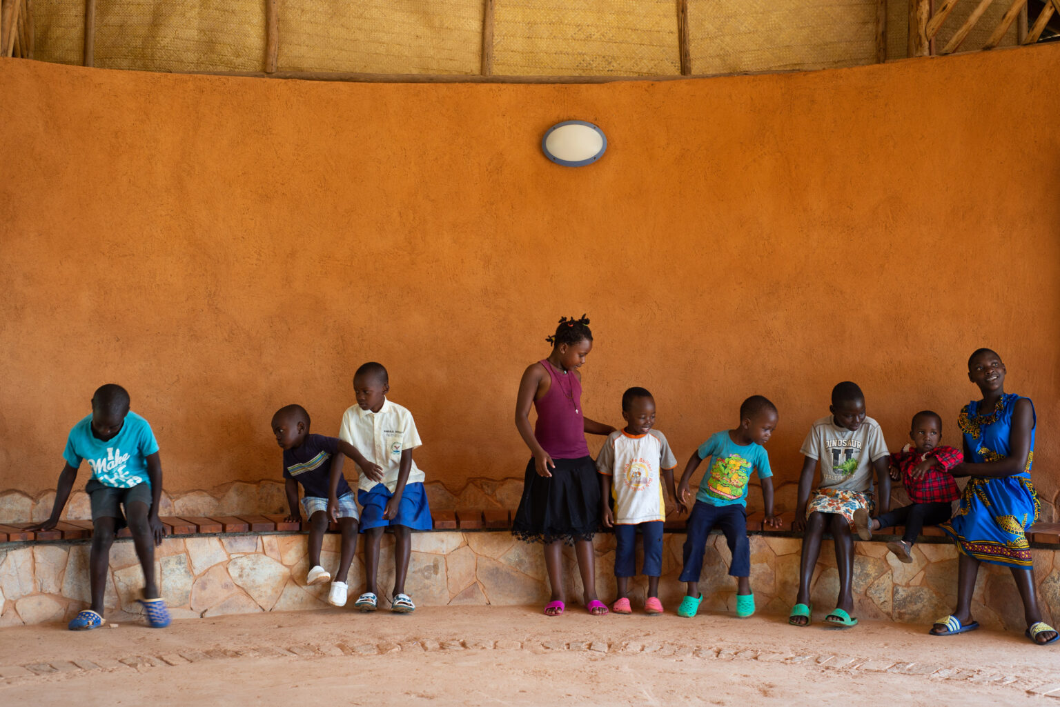 Sentema Town Ngôi trường Mustardseed ở Sentema, Uganda - Ashui.com